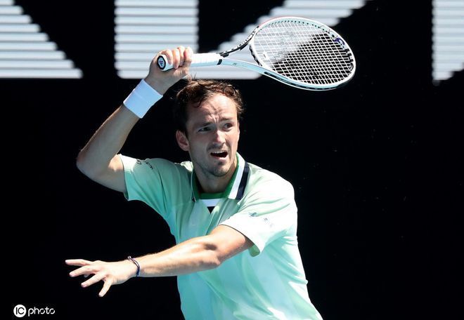 潘德夫致敬 潘德夫致敬